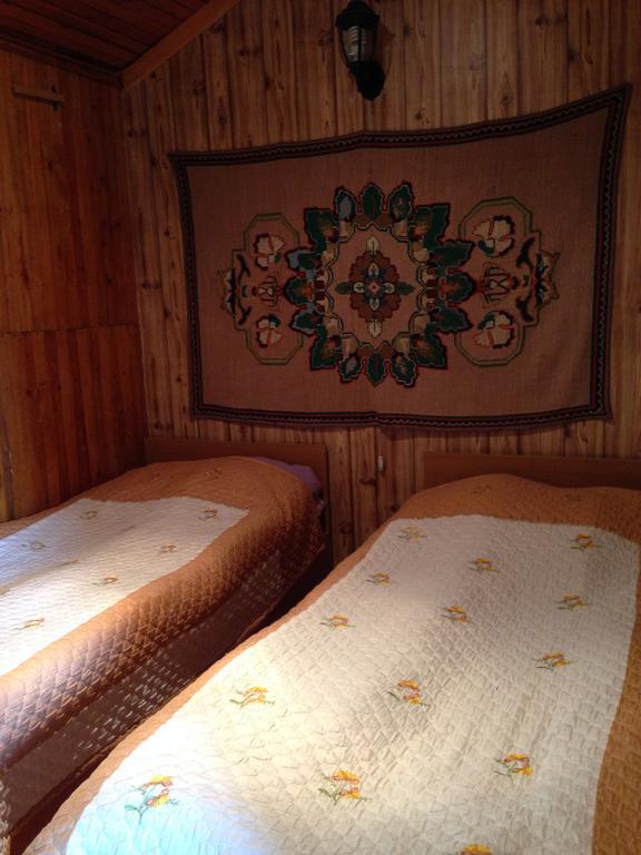 Iris B&B In Debed Canyon Алаверді Екстер'єр фото