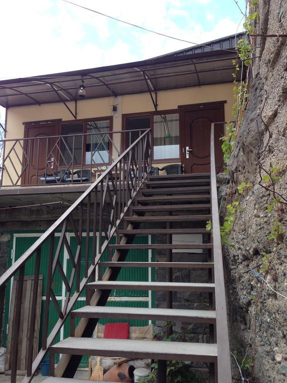 Iris B&B In Debed Canyon Алаверді Екстер'єр фото